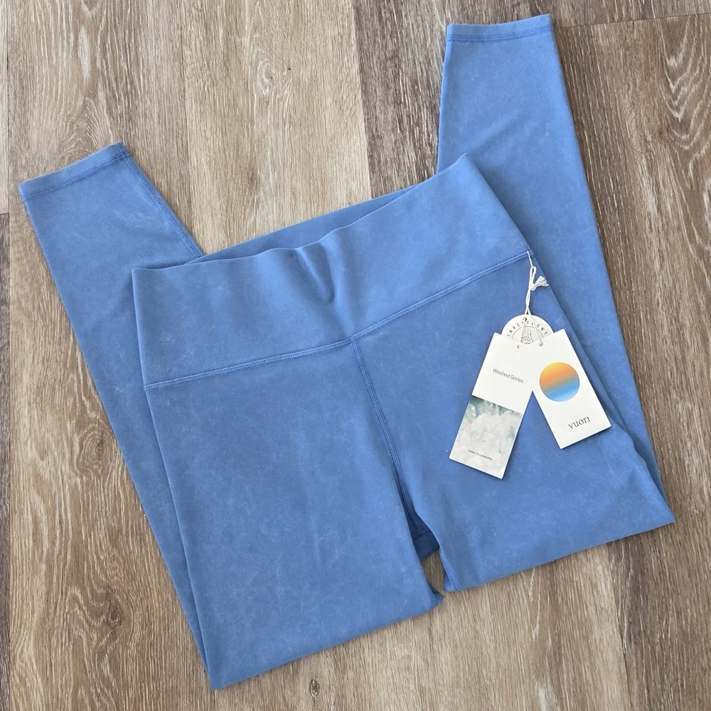 Vuori Washed Studio Legging NWT Athletic Athleisure Yoga Cerulean Blue Active - Picture 3 of 14